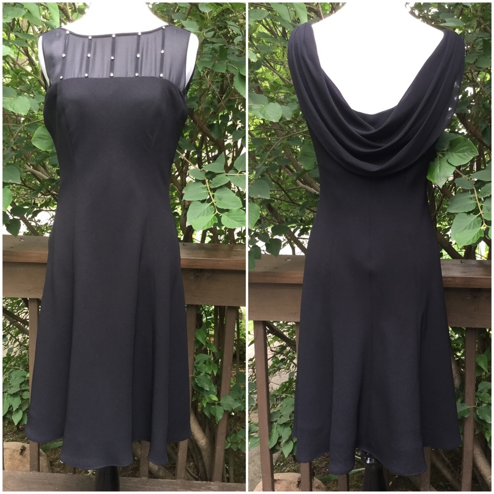 Evan Picone Stunning LBD Dress !